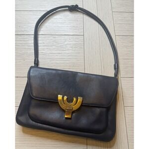 Block Navy W/ Gold Vintage Leather Shoulder Handbag W/ Loop Snap‎ Closure.